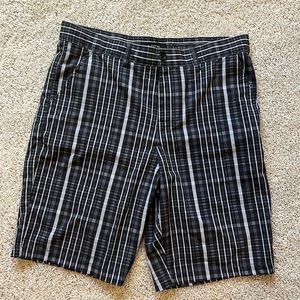 Apt. 9 checkered shorts. Size 32.